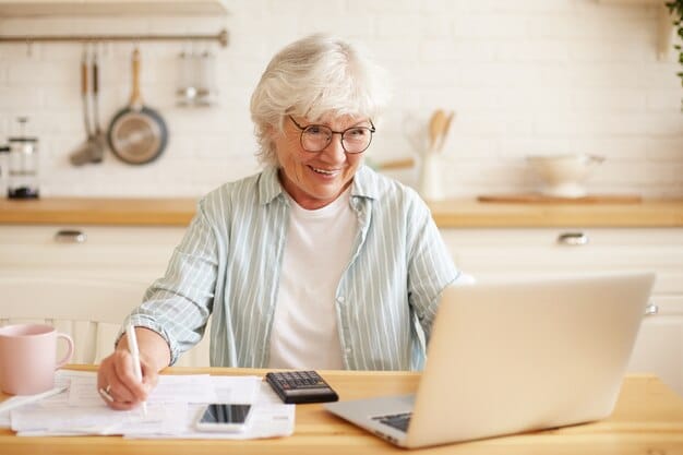 Retirement Savings Tax Breaks: Maximize Your 2025 Tax Return