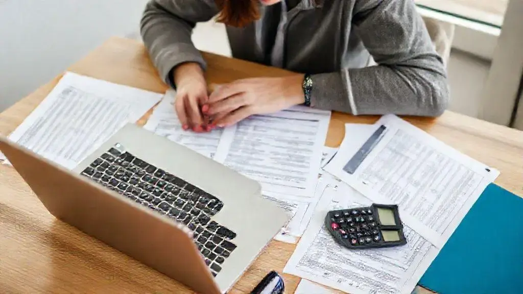 Understanding FAFSA applications and eligibility requirements